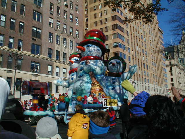 Fox Family Channel Snowmen Float